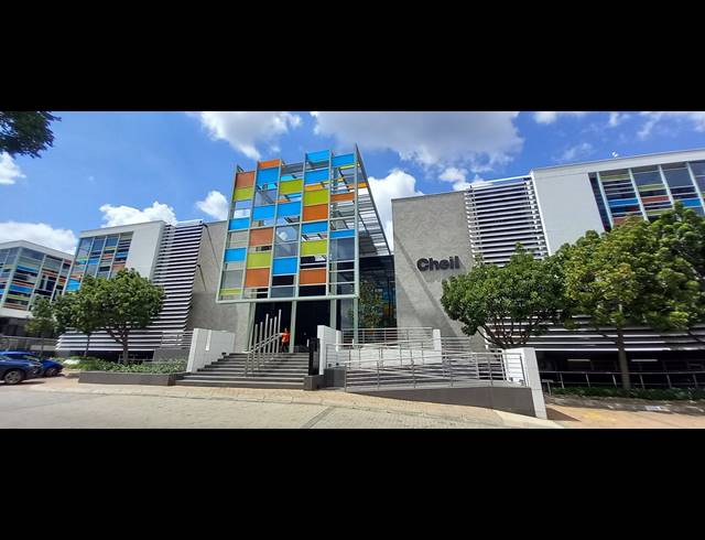 412M² OFFICE TO LET IN BRYANSTON